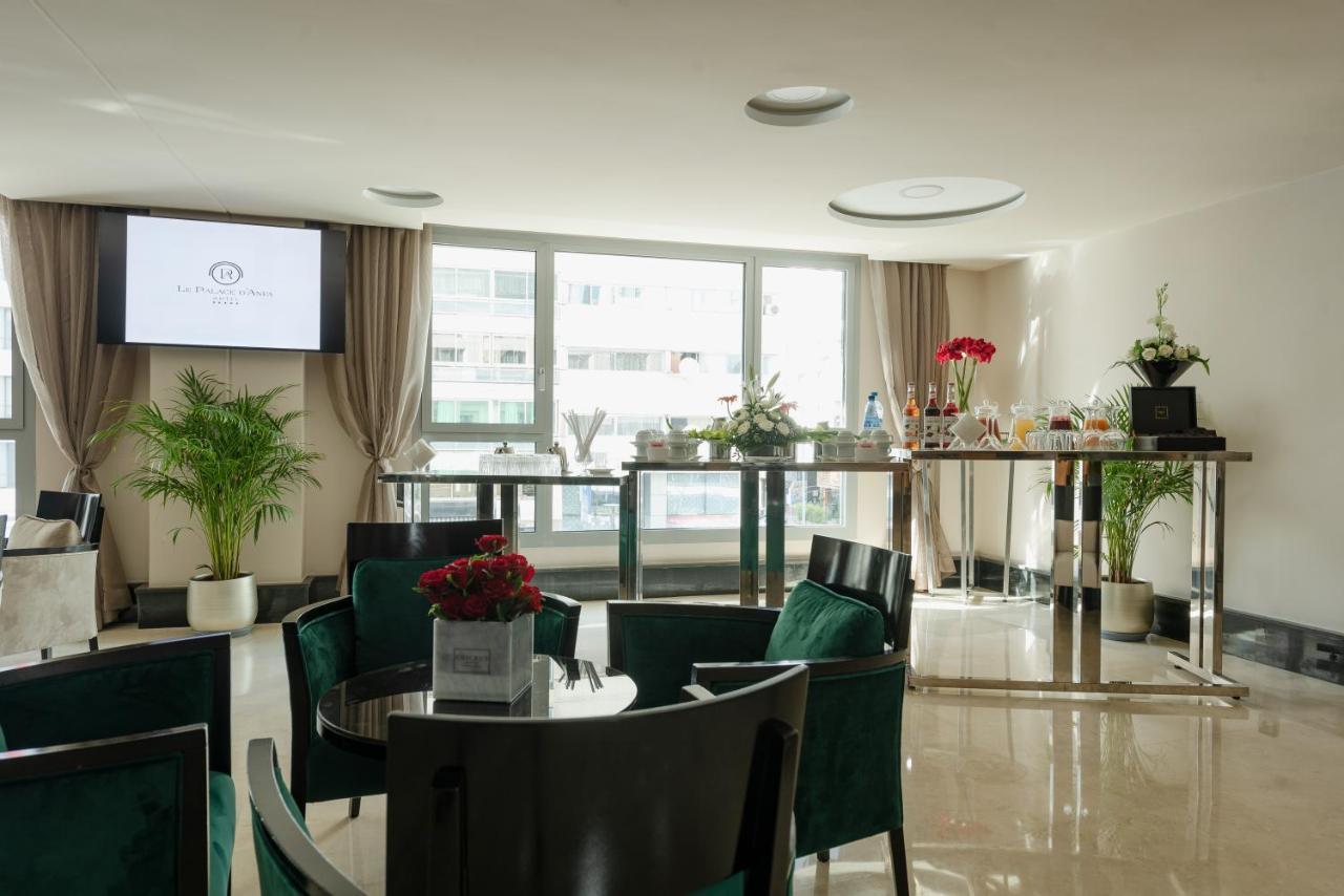Le Palace D'Anfa Casablanca Exterior foto The Club Lounge at the airport